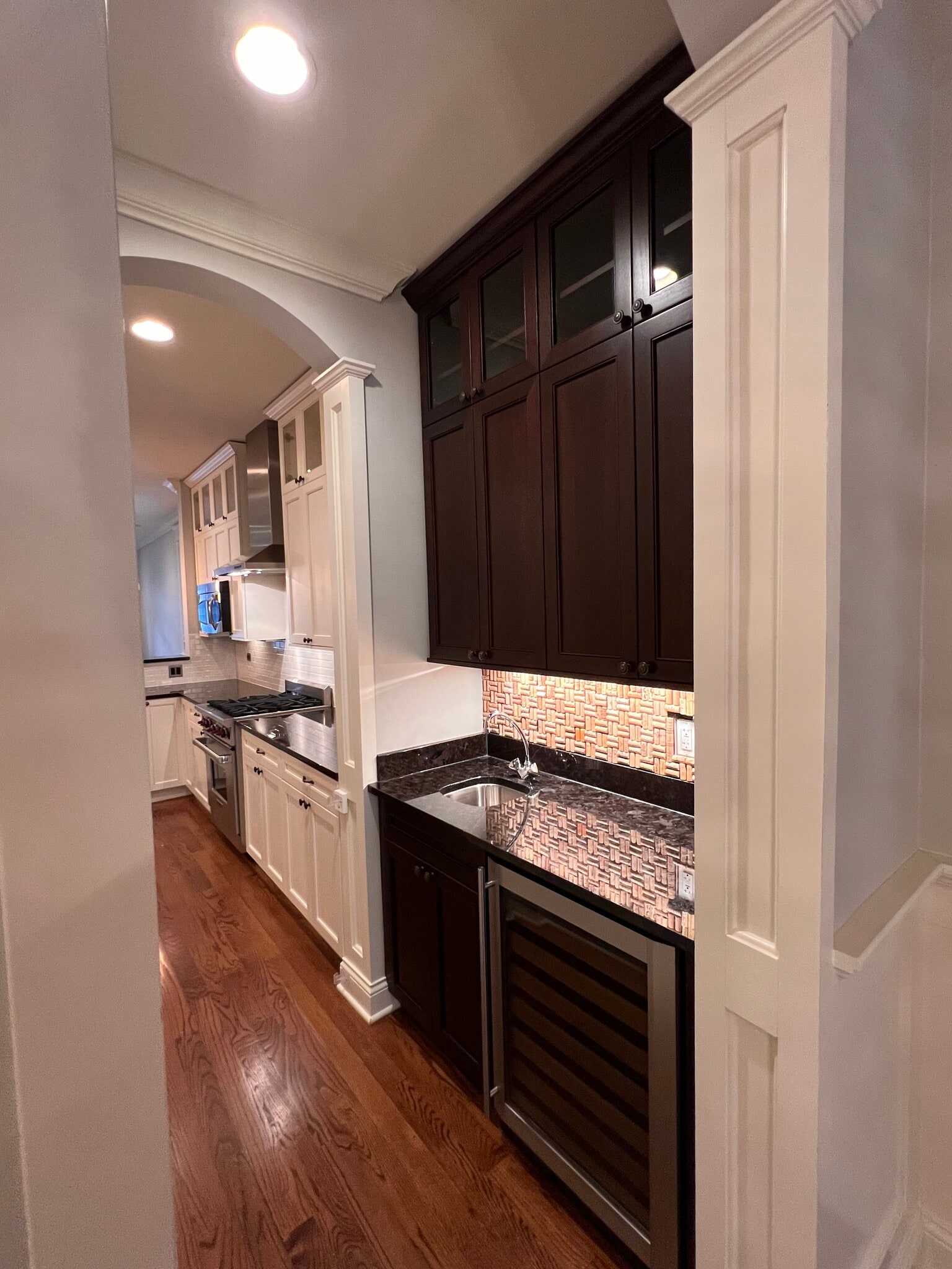 Building Photo - 2042 N Racine Ave