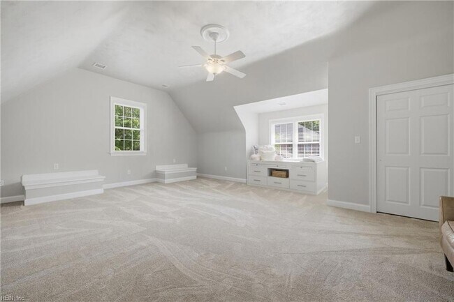 Building Photo - 2320 Perez Way