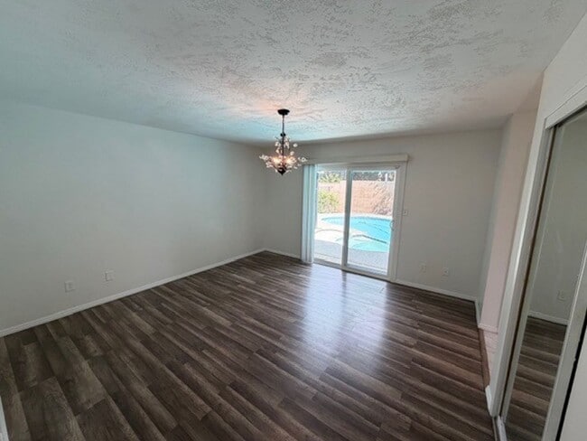 Building Photo - 8908 Thurber Ln