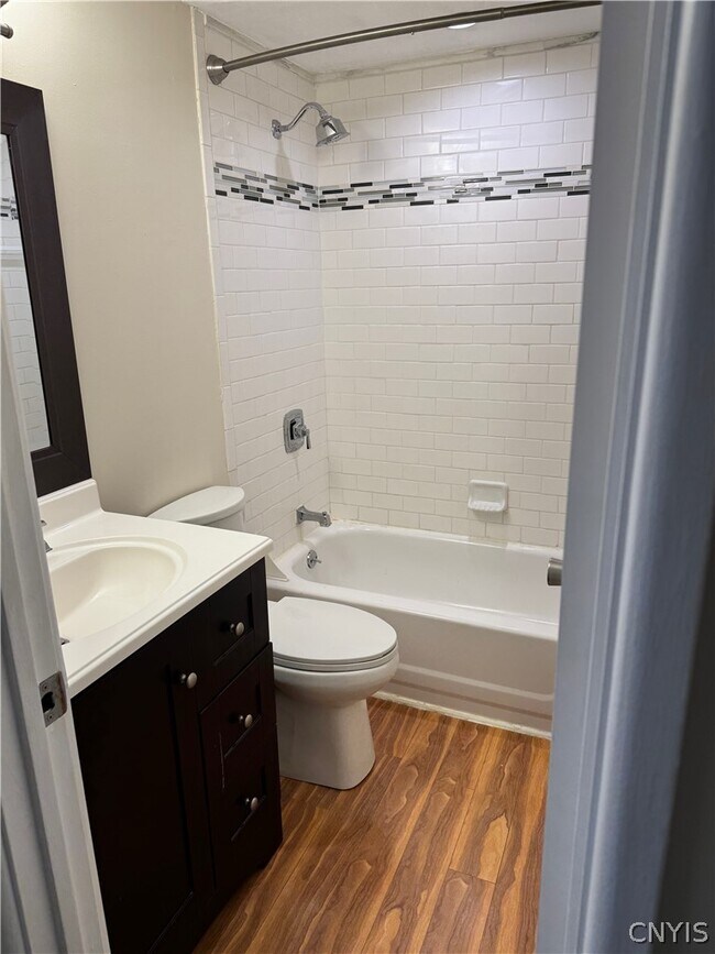 Building Photo - 44 Watertree Dr