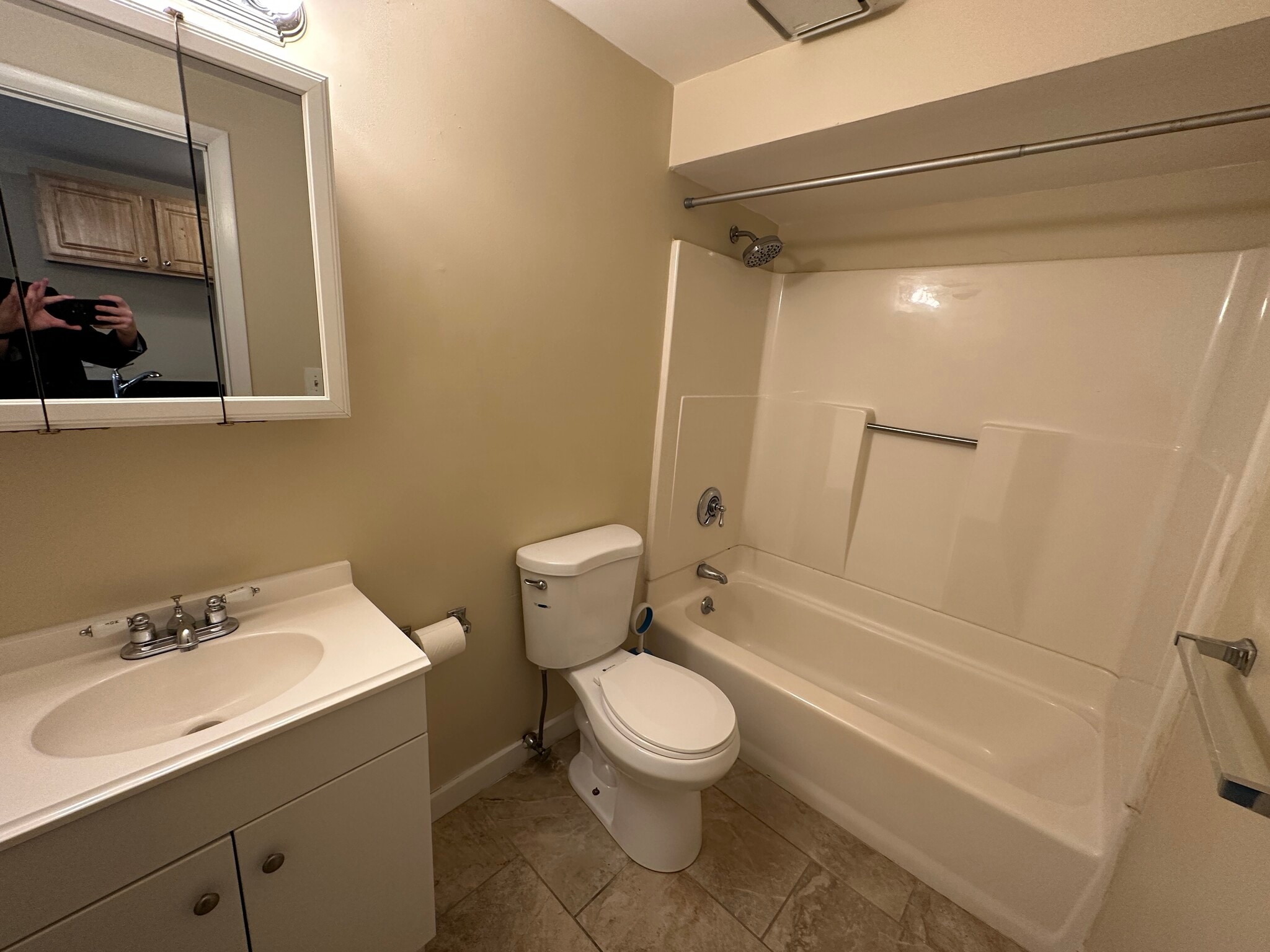 Building Photo - 4 Leeds St