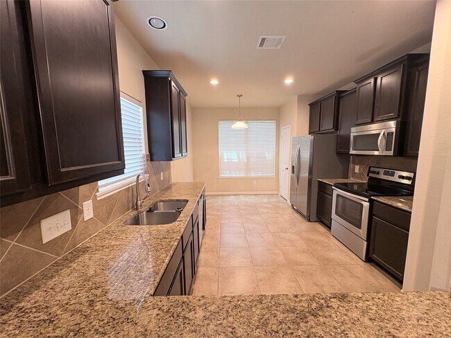 Building Photo - 3721 Whisper Walk