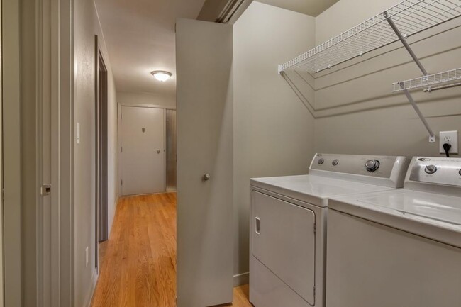 Building Photo - North Beacon Hill House - 2 bedrooms