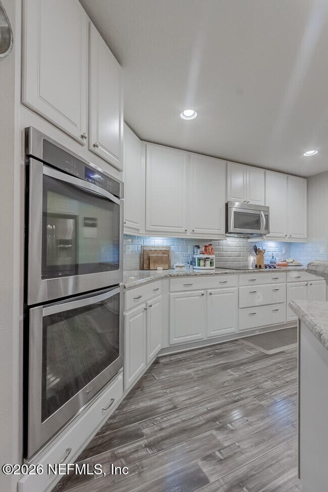 Building Photo - 15078 Durbin Cove Way