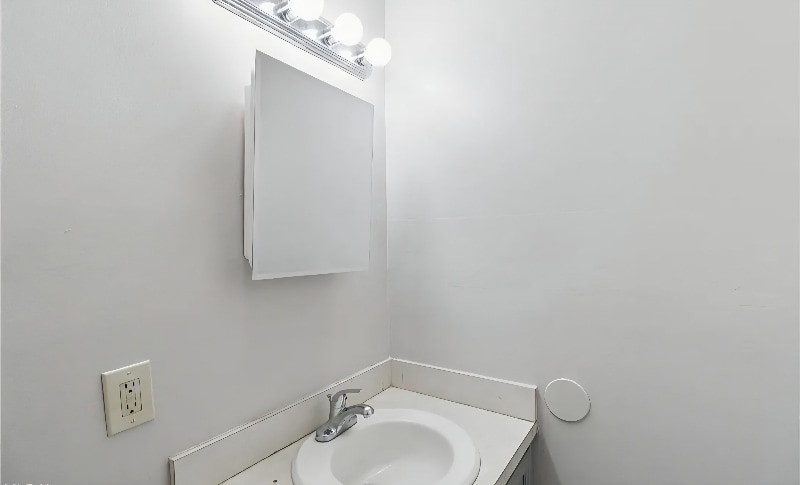 Building Photo - 937 Ansel Rd