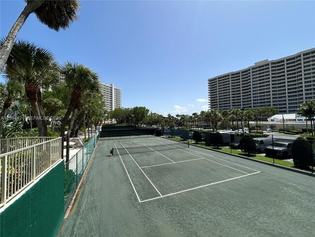 Building Photo - 4101 N Ocean Blvd