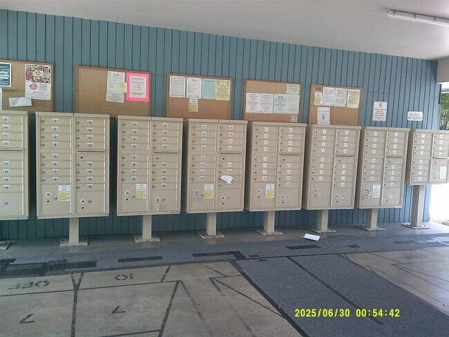 Building Photo - 5800 Margate Blvd