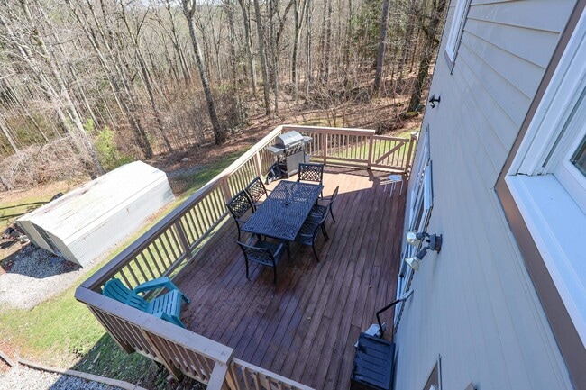 Building Photo - 40 Chemung Rd