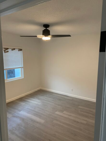 Building Photo - 2406 W Imperial Hwy