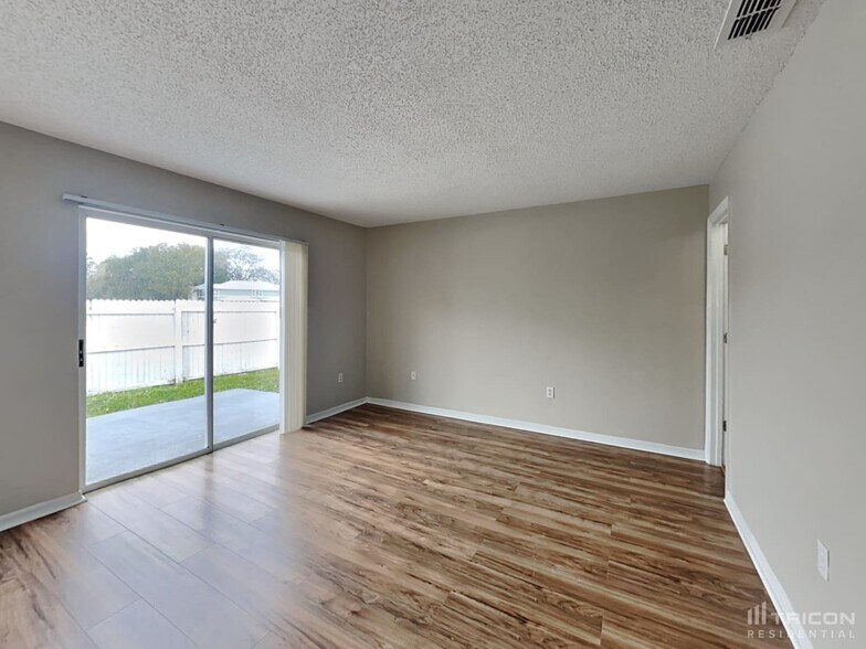 Building Photo - 228 Danville Dr