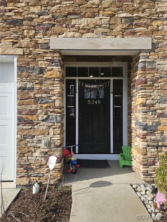 Building Photo - 5249 Bedford Falls Cir