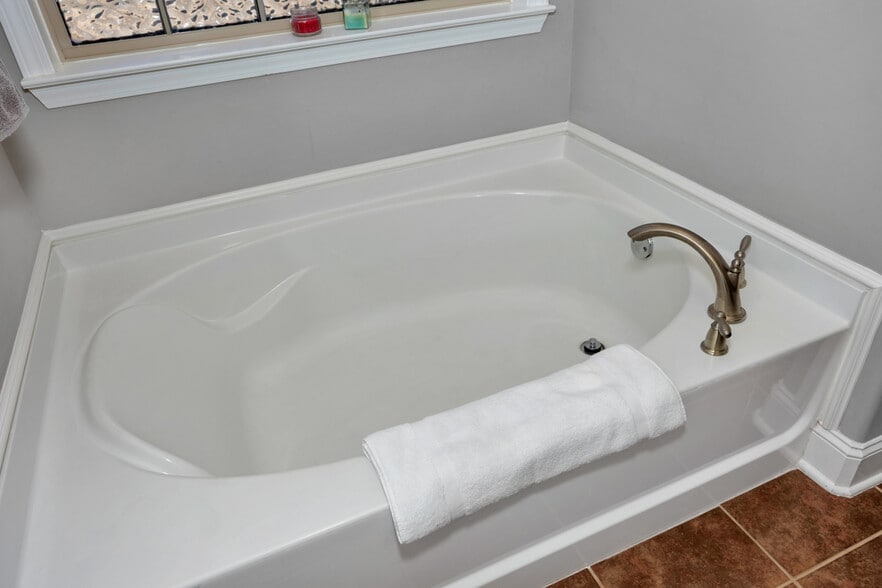 Building Photo - 314 Harbor Glen Dr SW