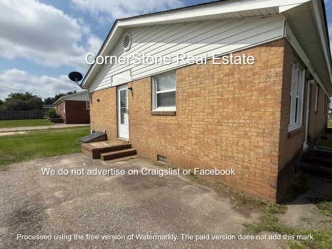 Building Photo - 4613 Cumberland Rd