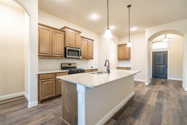 Building Photo - 312 Delaford Dr