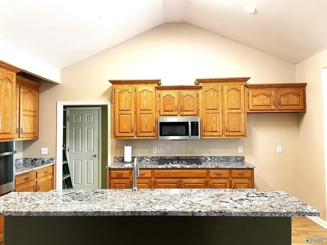 Building Photo - 106 Matilda Dr