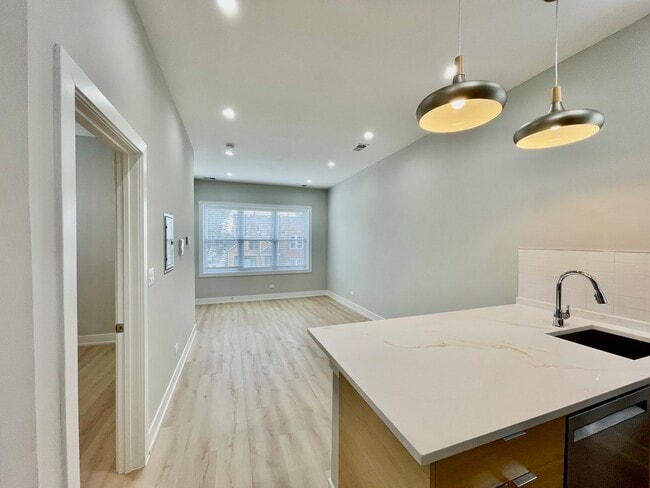 Building Photo - 2238 W 24th St