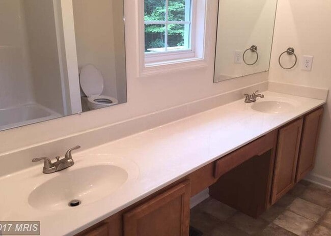 Building Photo - 160 Tabasco Ln