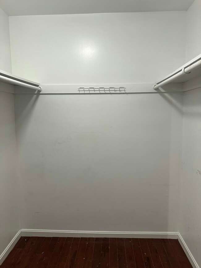 Building Photo - 3120 Creedon Dr