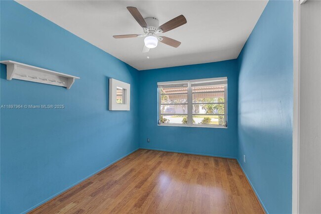 Building Photo - 2249 SW 34th Terrace