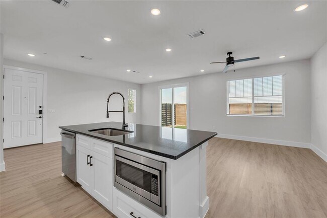 Building Photo - 7403 Wondering Armadillo Way