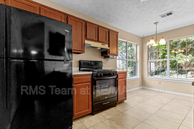 Building Photo - 3525 Park Bluff Ln NW