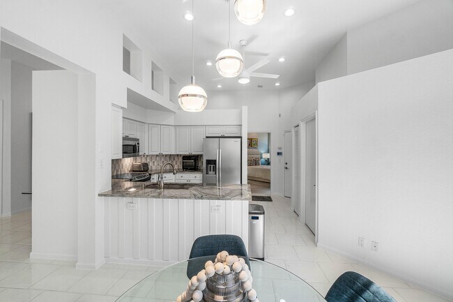 Building Photo - 2412 NW 67th St