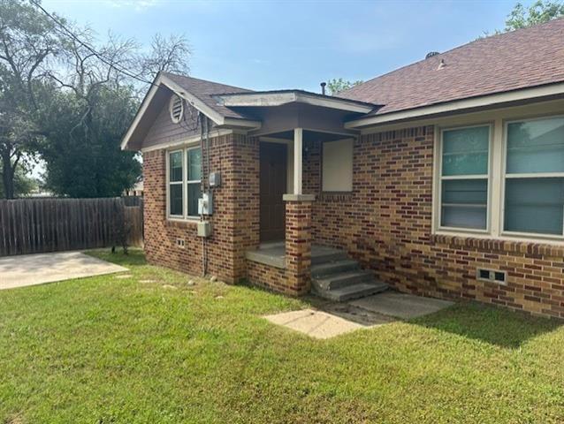 Building Photo - 1801 Bolivar St