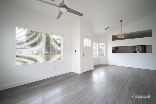 Building Photo - $3,400 / 3br - 1001ft2 - $3400 | 3br/2ba T...