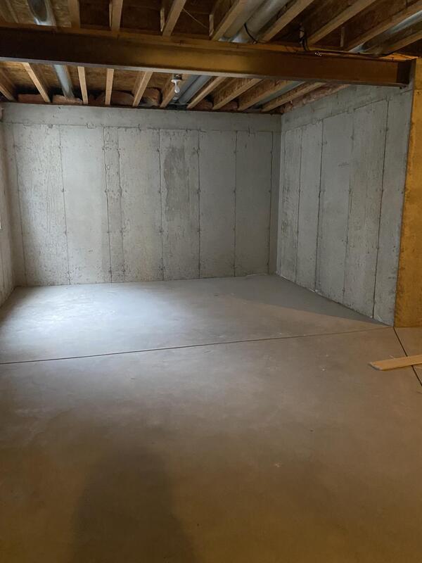 Building Photo - 1032 Canal Dr