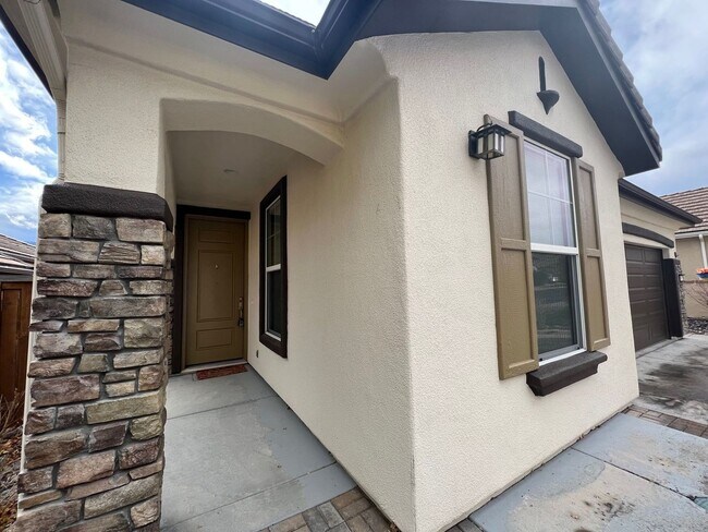 Building Photo - Unique Del Webb at Sierra Canyon Home with Views Available for Lease!