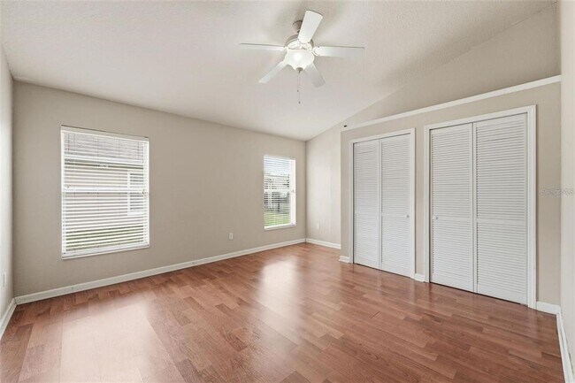 Building Photo - 2819 Maguire Dr
