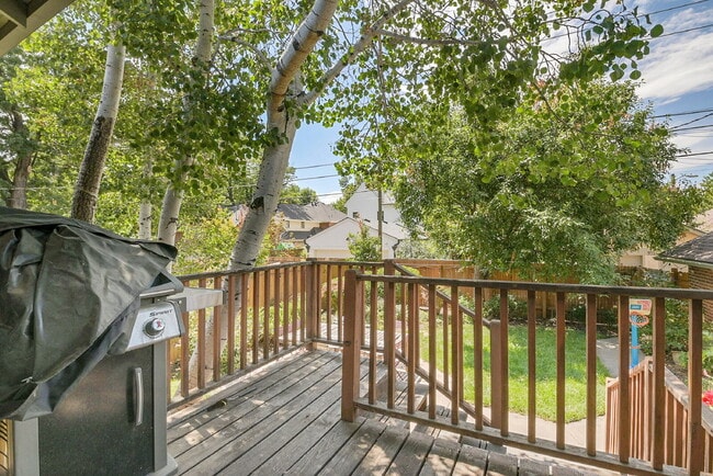 Building Photo - $4,595.95- 4 Bed, 3 Bath Home in Denver with Charming Updates!