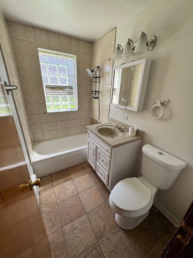 Building Photo - 4425 W 55th St