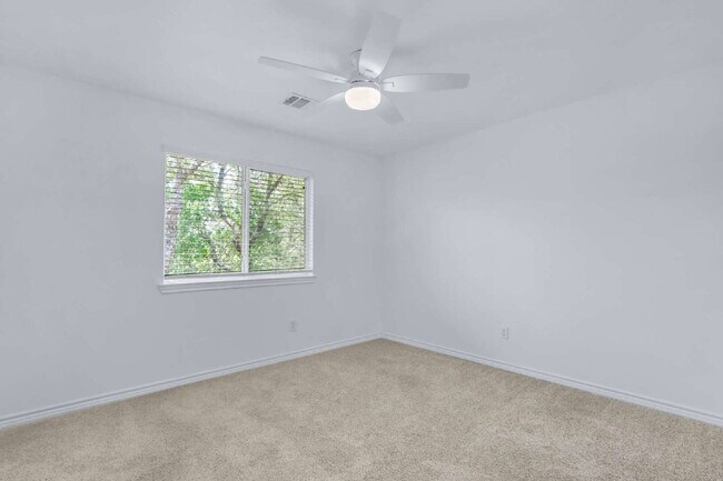 Building Photo - 9519 Rocksprings St
