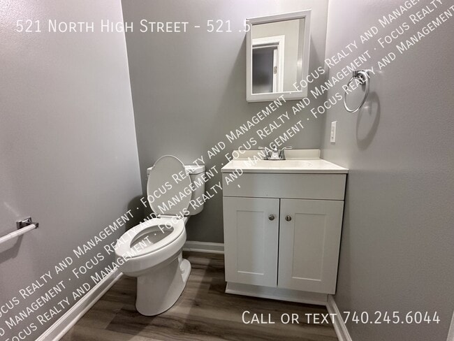 Building Photo - 521 N High St