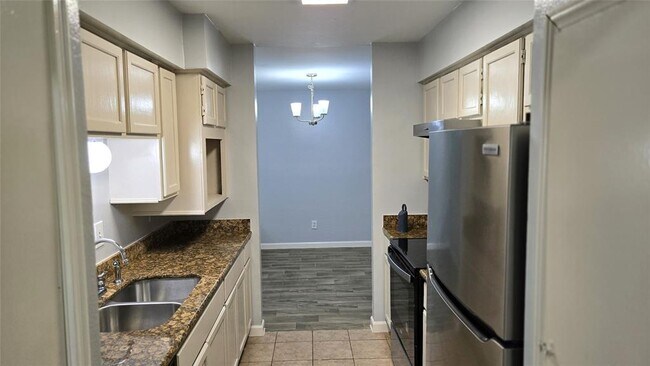 Building Photo - 8787 Brae Acres Rd