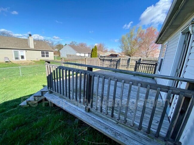 Building Photo - 4028 Dogwood Ln