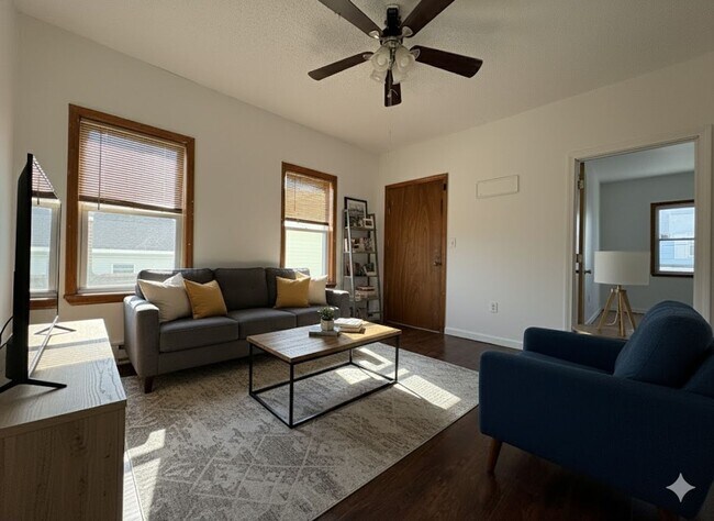 Building Photo - 26 Abbott St