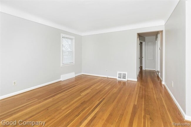 Building Photo - 1197 Catalpa Dr