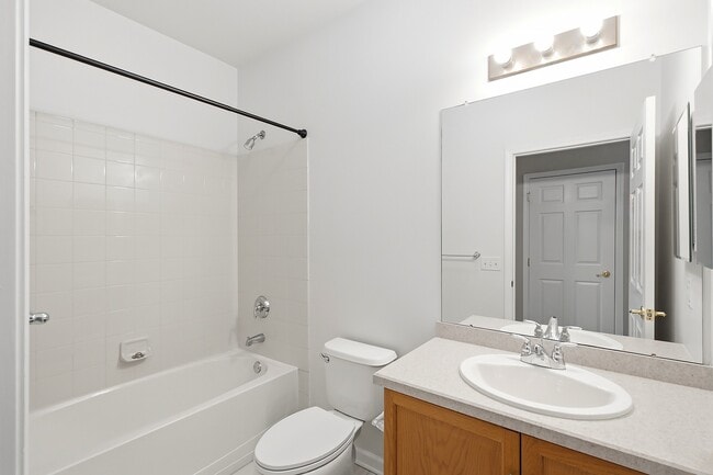 Building Photo - 313 Mill Pond Wy