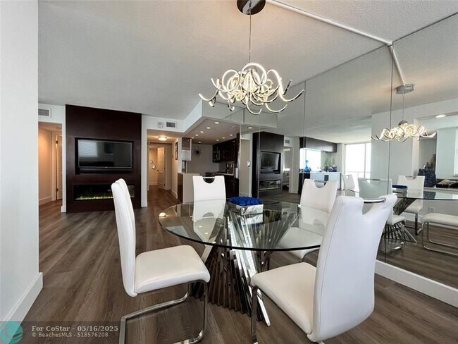 Building Photo - 209 N Fort Lauderdale Beach Blvd