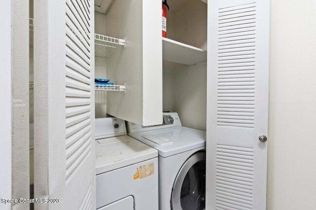 Building Photo - 1411 Sheafe Ave NE