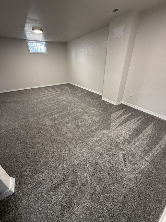 Building Photo - 6233 43rd St SW