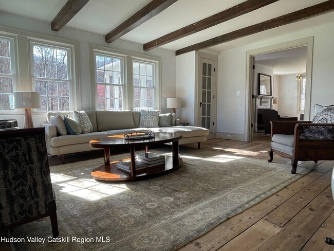 Building Photo - 416 Hapeman Hill Rd