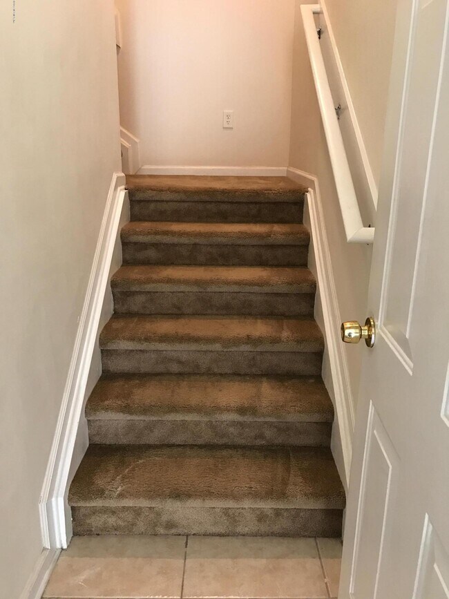 Building Photo - 12301 Kernan Forest Blvd