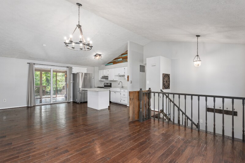 Building Photo - 1703 Long Tree Ct