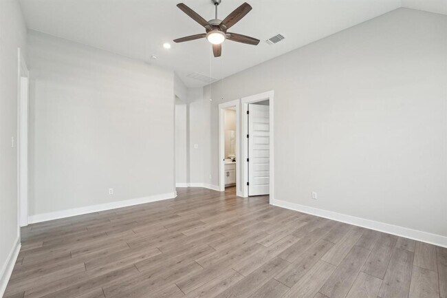 Building Photo - 4216 Caroline Mae Cv