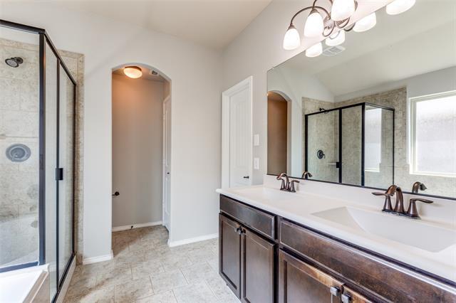 Building Photo - 11629 Champion Creek Dr