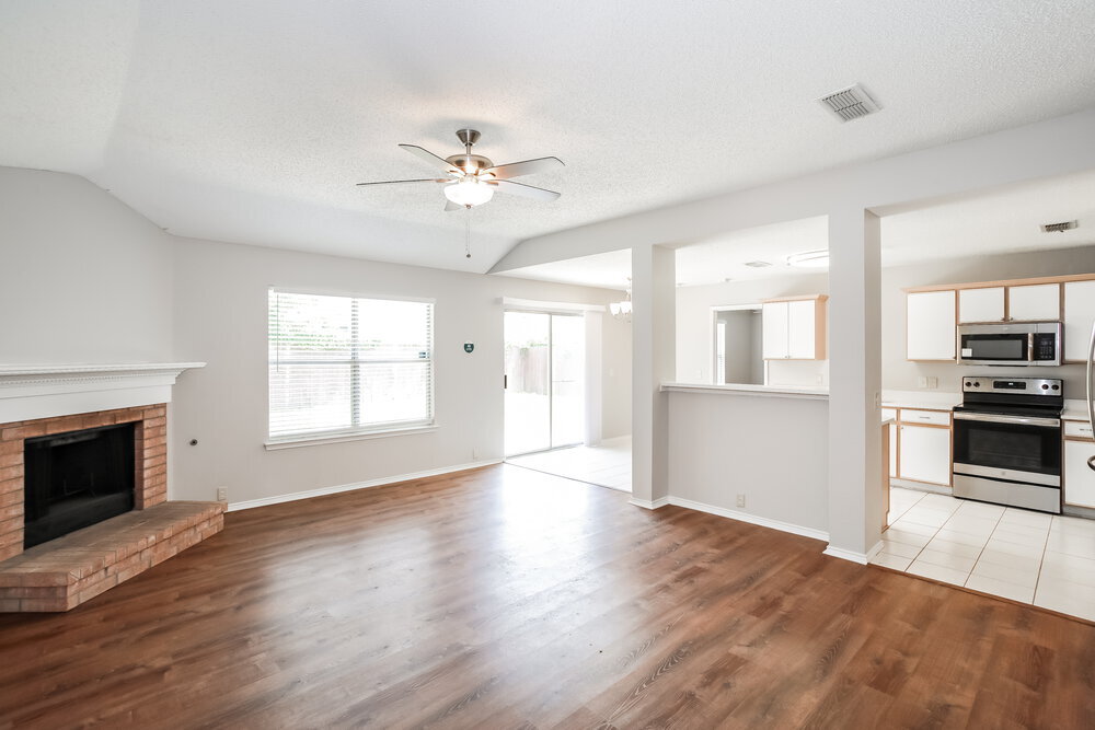 Building Photo - 1024 Beechwood Dr