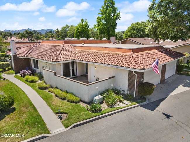 Building Photo - 2130 Portola Ln